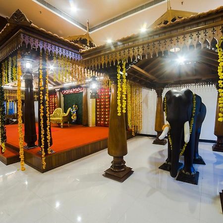 Hotel Guruvayur Darshan Экстерьер фото