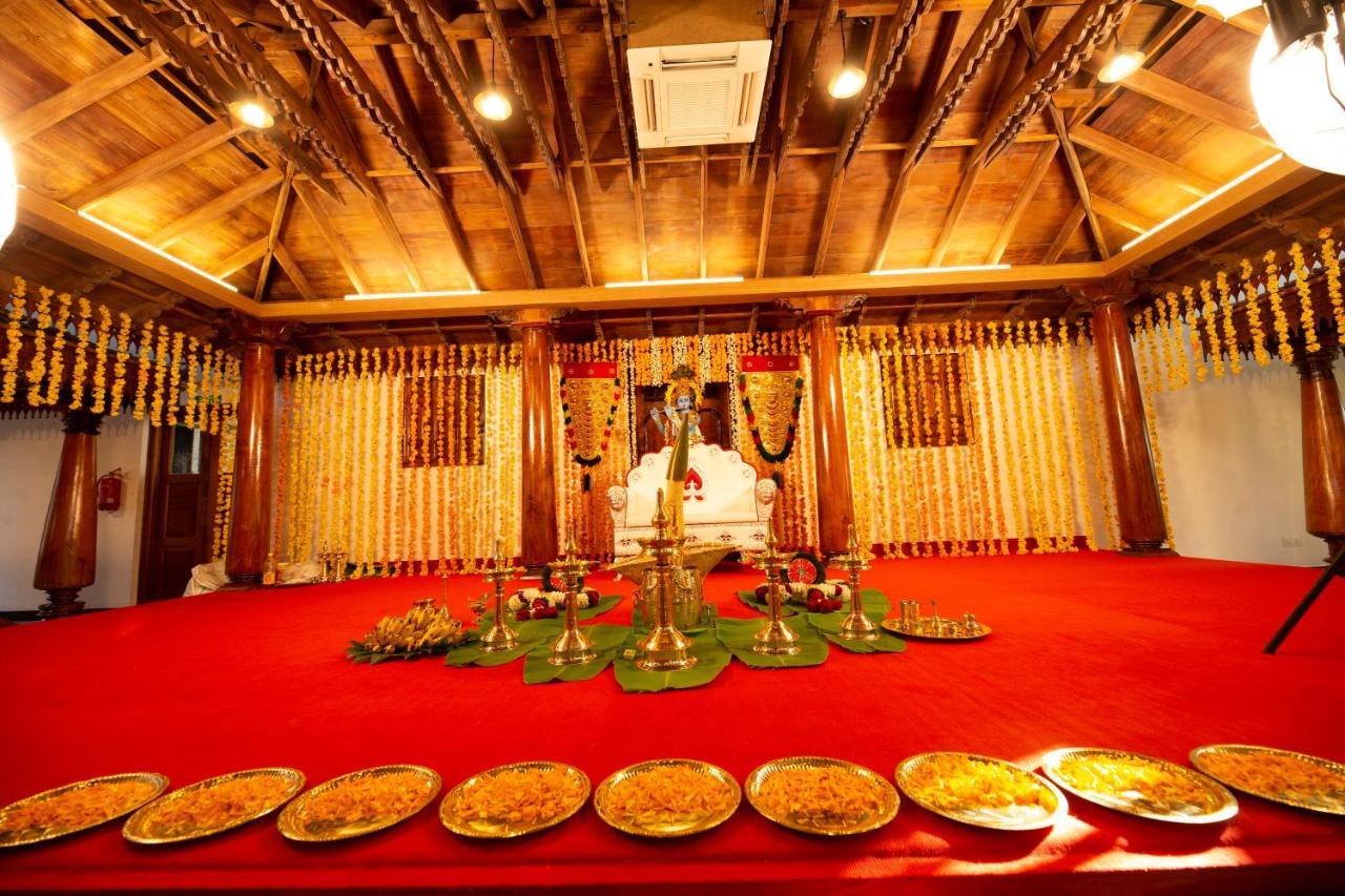 Hotel Guruvayur Darshan Экстерьер фото