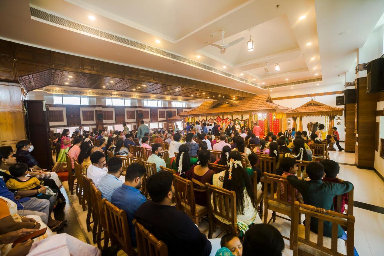 Hotel Guruvayur Darshan Экстерьер фото