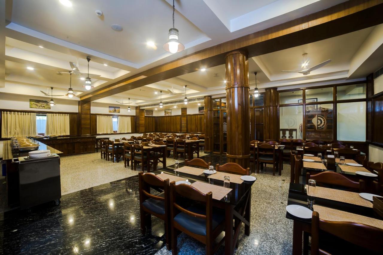 Hotel Guruvayur Darshan Экстерьер фото