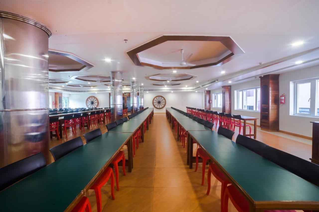 Hotel Guruvayur Darshan Экстерьер фото
